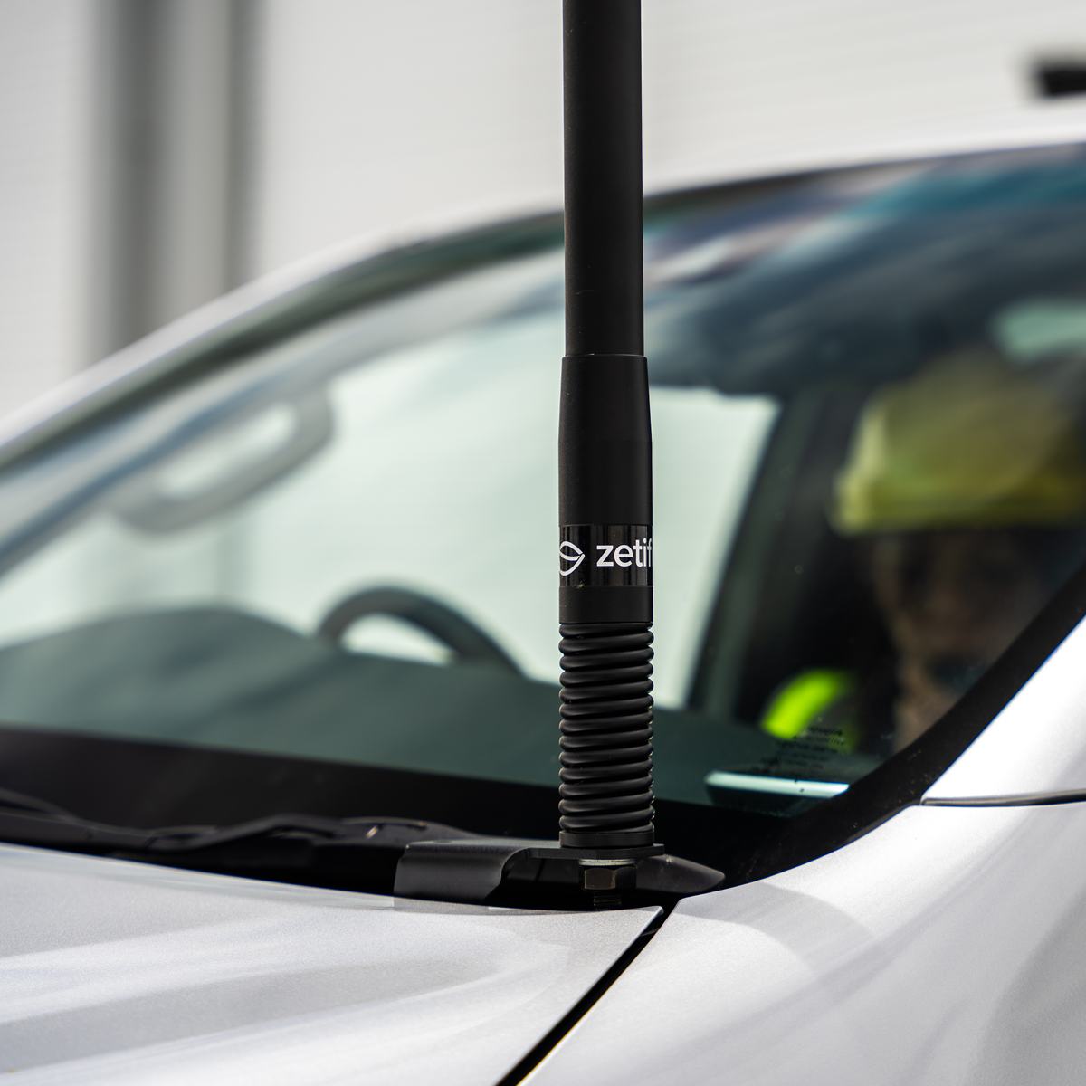 Toyota HiLux UHF Antenna & Icom CB Radio Pack | Zetifi